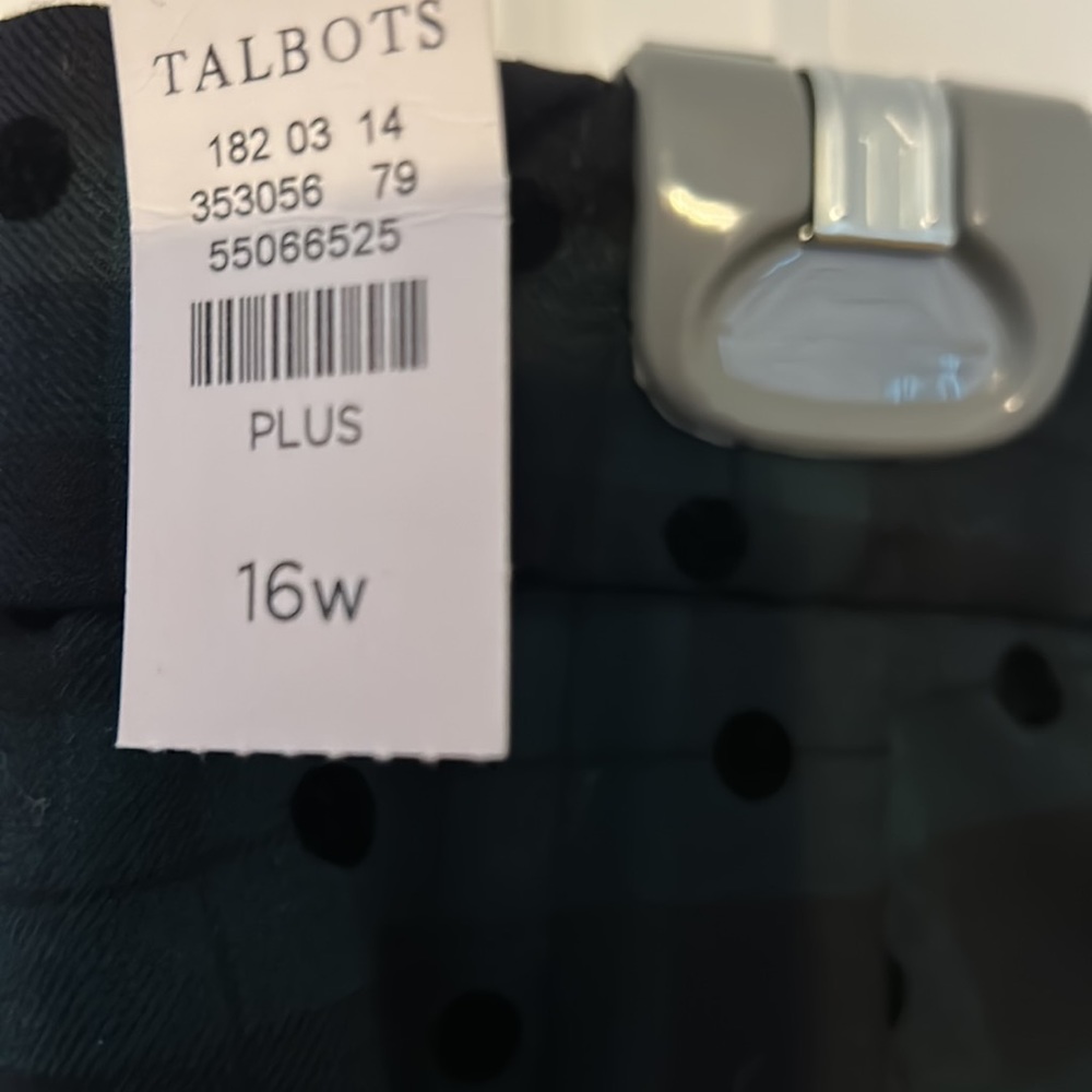 Talbots - Picture 3 of 6